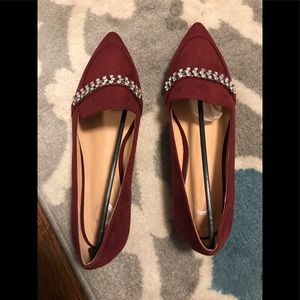 Journee collection Burgundy Flats